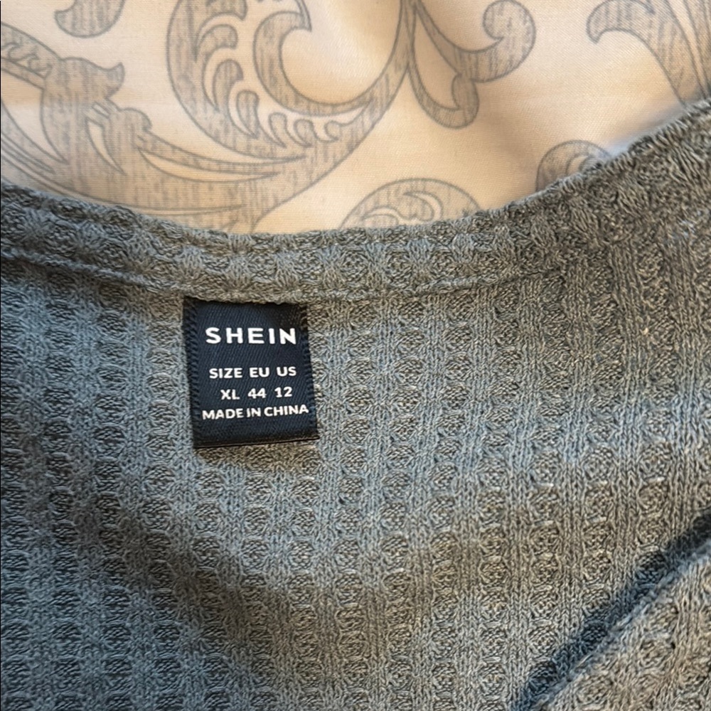 SHEIN Waffle Knit Blue Buttoned Tie Tank Top - Picture 4 of 4